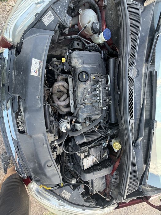 Пежо 208 1.4 VTi 16V 95 к.с. EP3C 2014г. на части