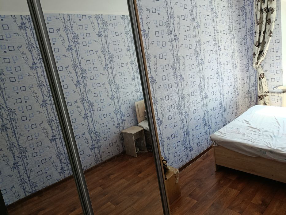 Сдается комната в 2 -х ком квартире