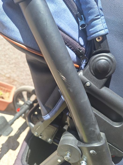 Бебешка количка Tutis