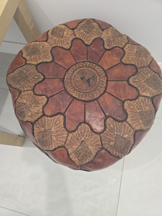 Măsuță si 2 taburet Marocan piele de camila