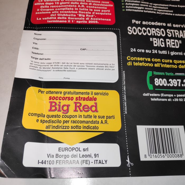 Vestă  reflectorizantă , un halat bej si un badi  bej .