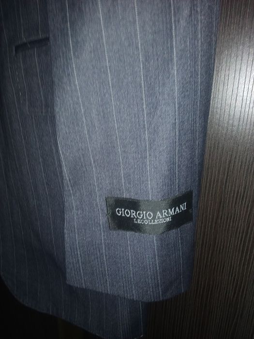 Костюм Giorgio Armani,  Hugo Boss, Mango.