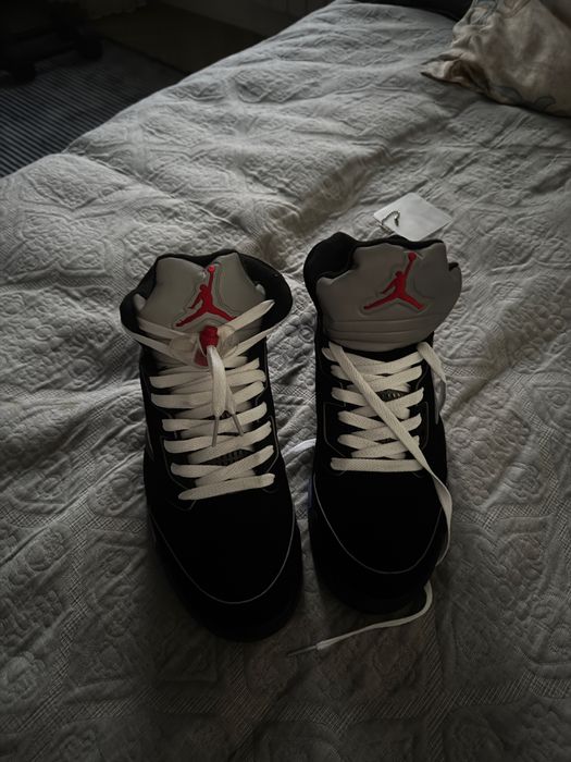 Продам джорданы 5