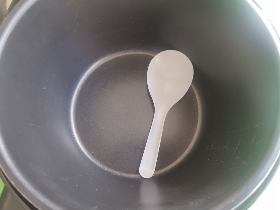 Мултиварка черный