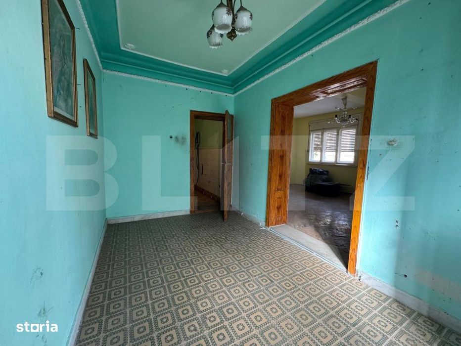 Casa de vanzare, 98 mp, zona Centrala