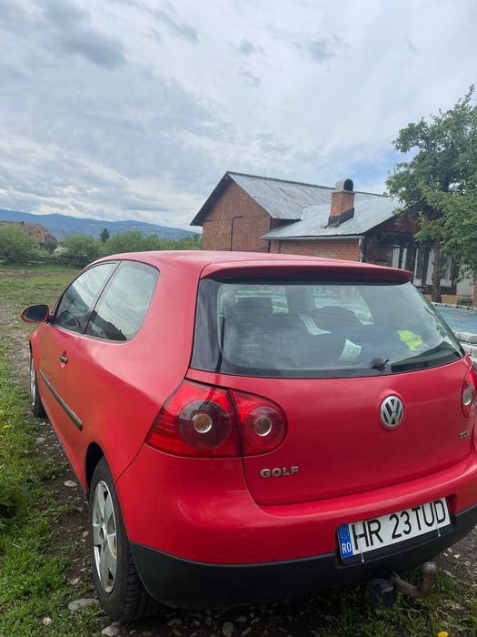 Vând golf 5 1.9 TDI