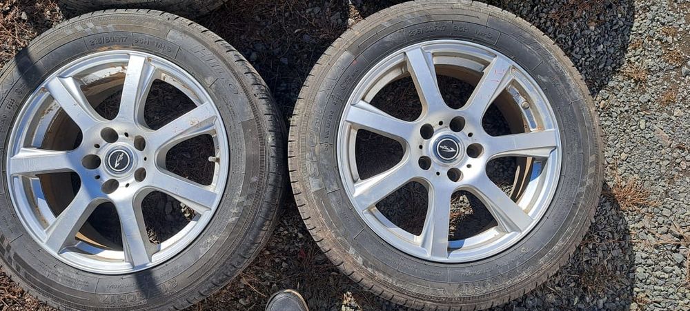 Продам колеса в комплекте