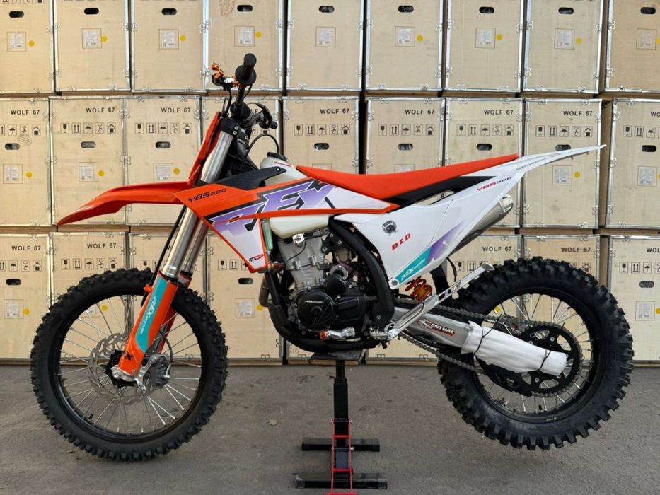 Мотоцикл эндуро-новый/ Доставка в Россию