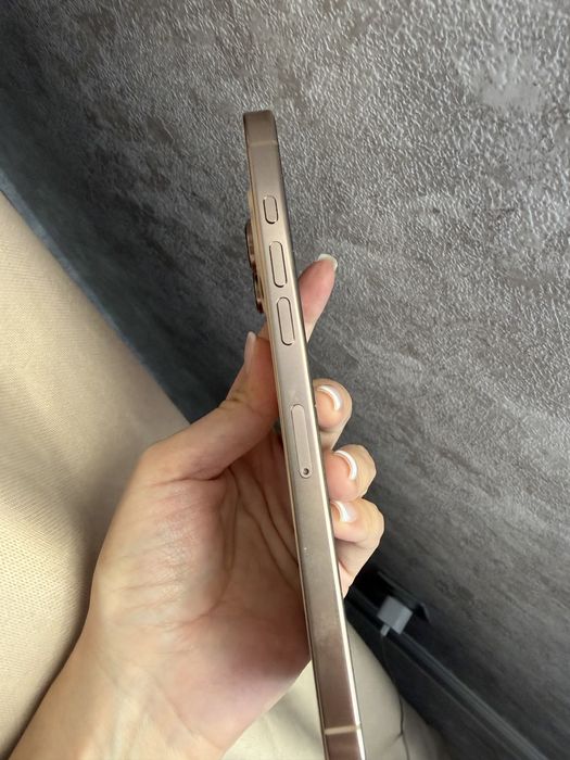 Продам iphone 16 pro max