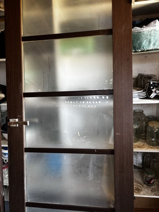 продам межкомнатные двери