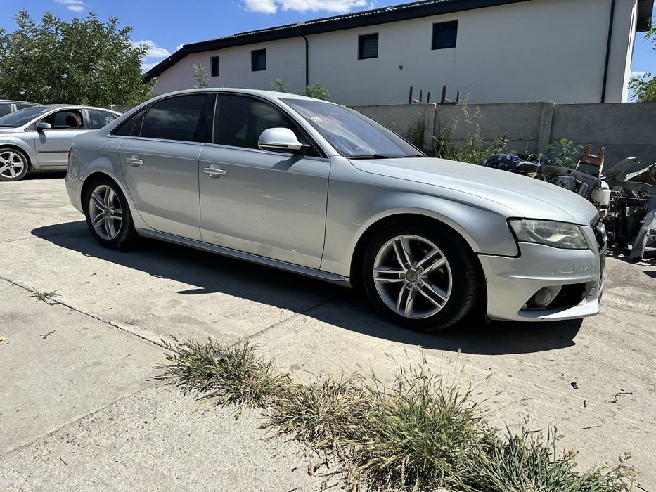 Usa argintiu audi a4 b8 an 2010