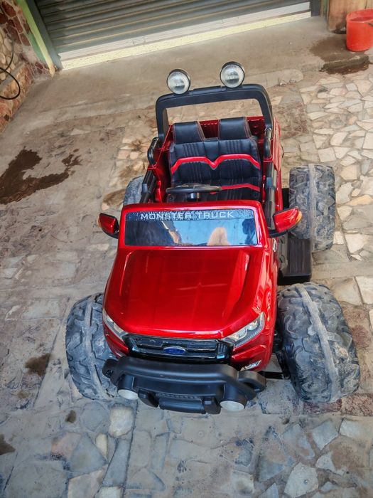 Продам машину Ford Ranger