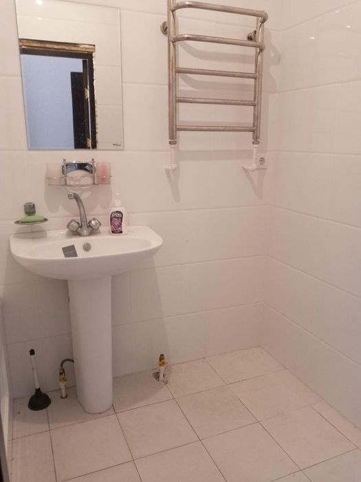 Продаётся нежилое помещение, участок 11,5 соток Авангард , Food City!