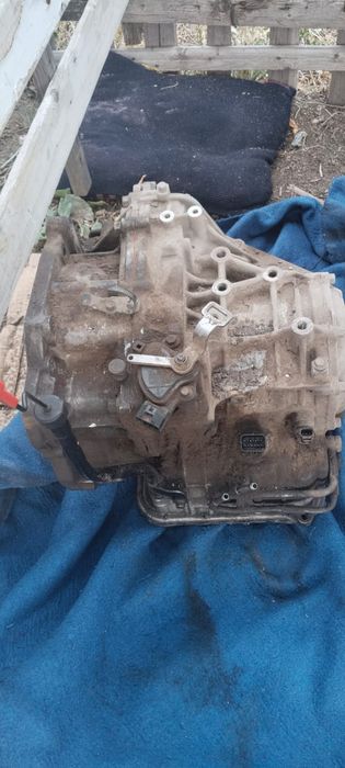 Продаю хундай акцент  коробка