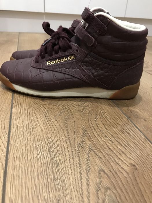 Дамски кецове рийбок