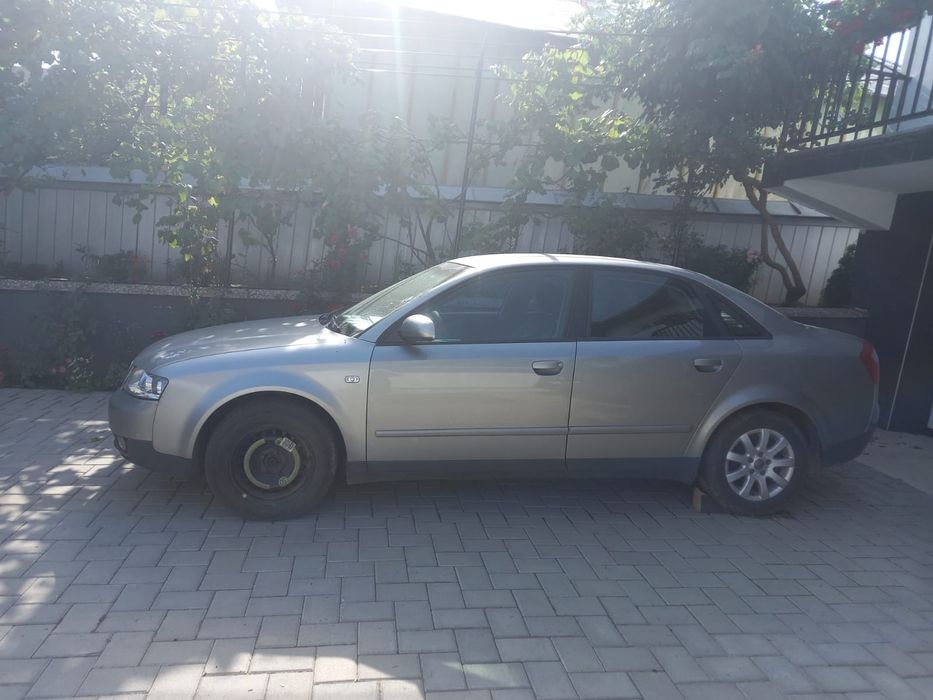 Vând Audi A4 B6, 1.9