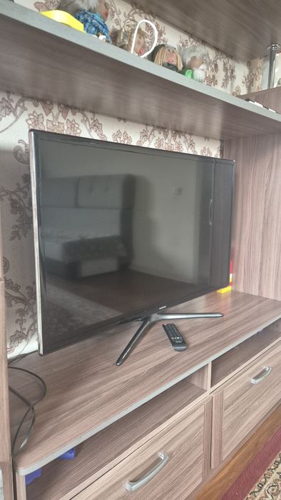 SAMSUNG телевизор SAMSUNG телевизор
