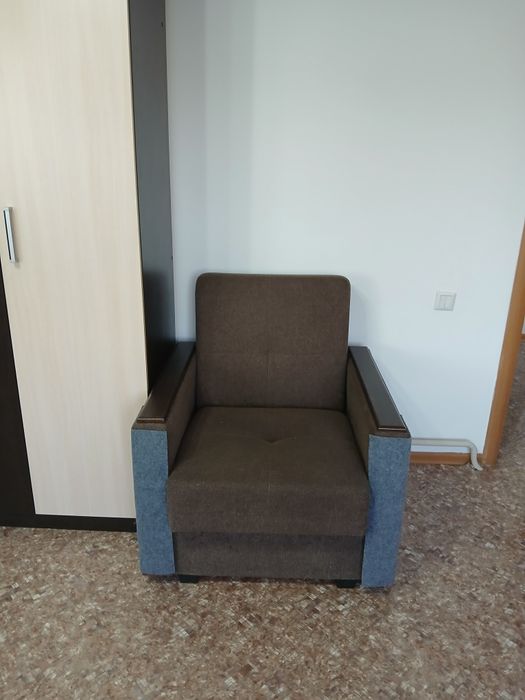 Продам диван и кресло