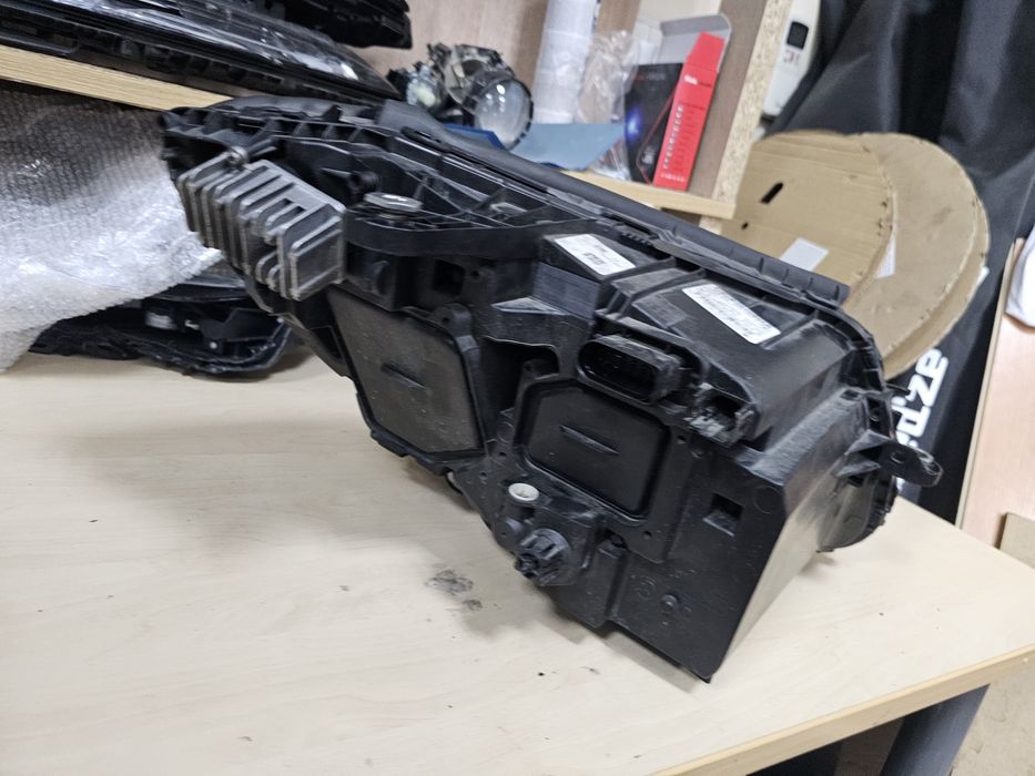 Ляв фар Mercedes W205 LED lqv far мерцедес 205 лед