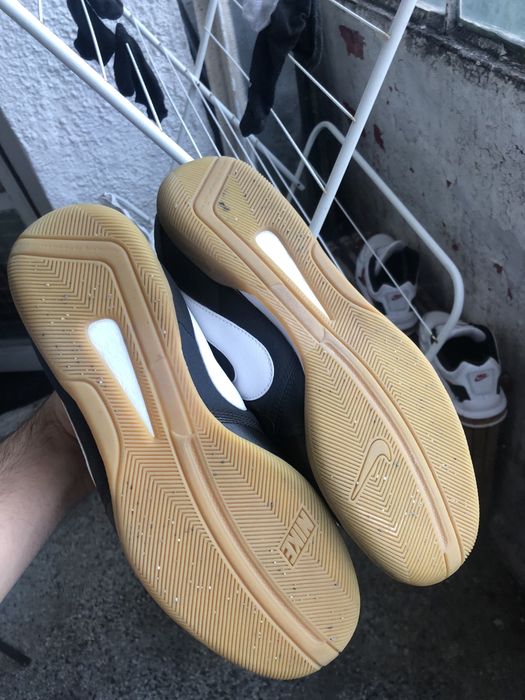 Nike Маратонки нови и оригинални 42,5