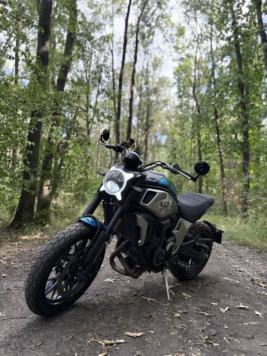CF MOTO 700 CLX HERITAGE - in garantie