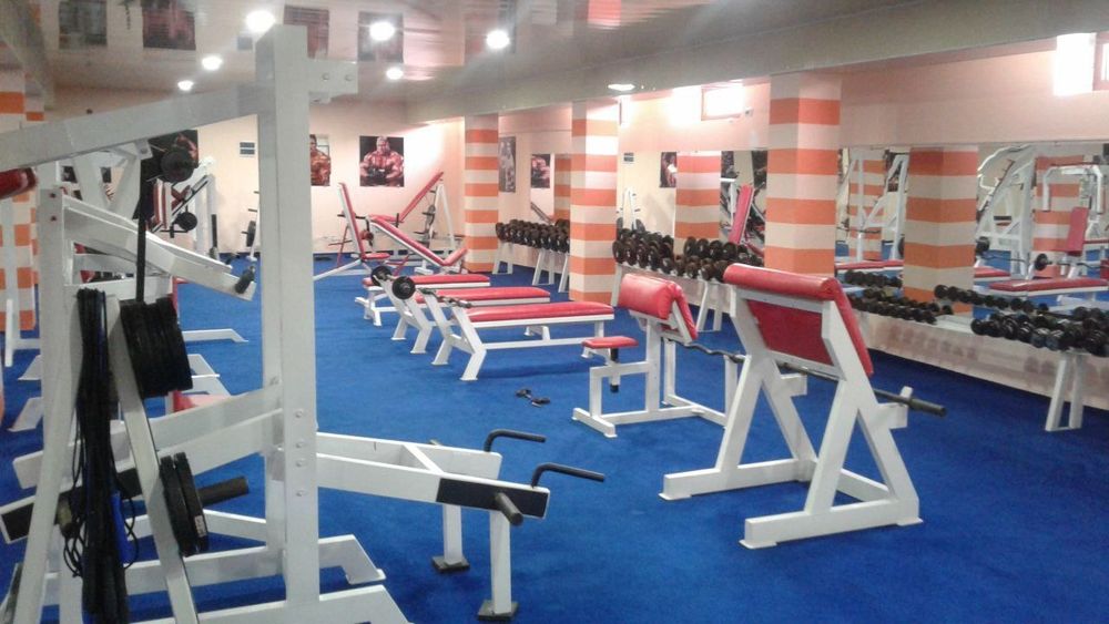 Trinajorniy uskunalar sotiladi.