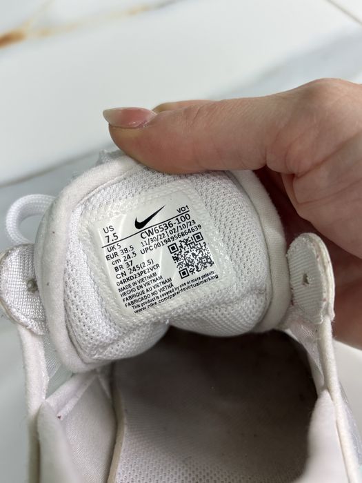 Обувки Nike court vision alta