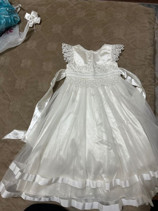 Платье нарядное на 6 лет