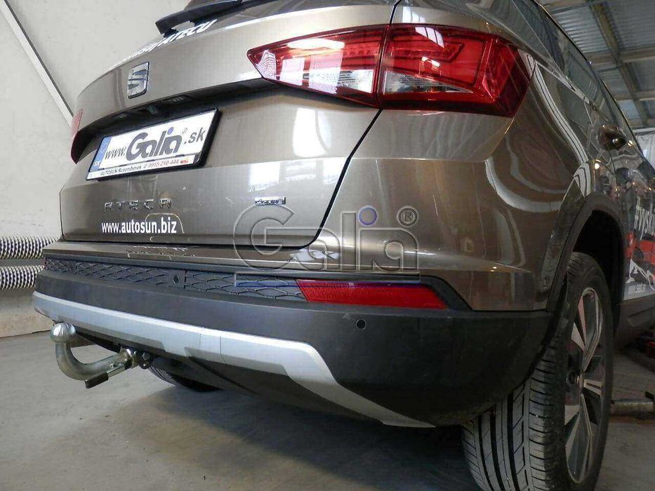 Carlig Remorcare Seat Alhambra, Altea, Leon, Tarraco