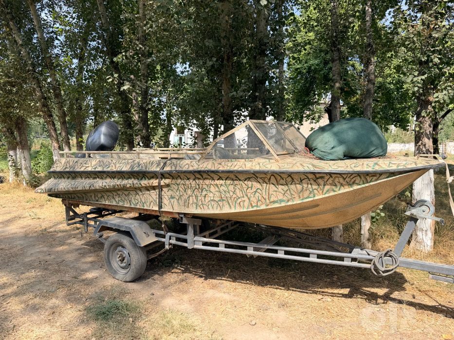 Продам лодку Ока 4