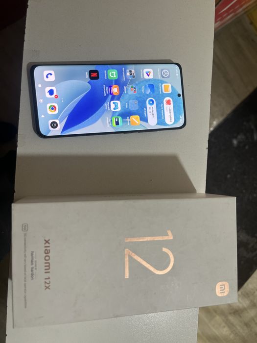 Продам мощный флагман xiaomi 12x