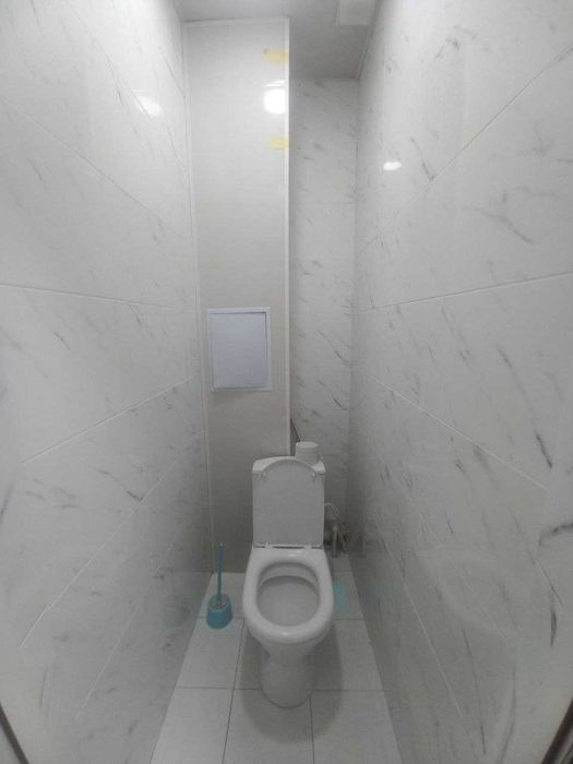 Город Навои продается 2-комн. 3-й эт. от дома Янги Хаёт (Водакачка)