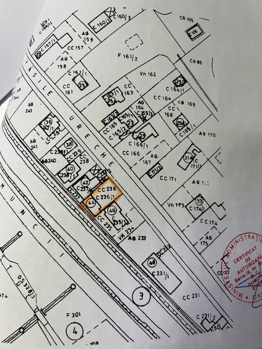 Spatiu de inchiriat /teren