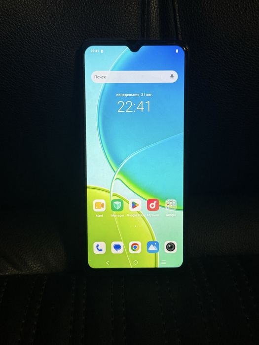 Vivo Y04 8/256 продам