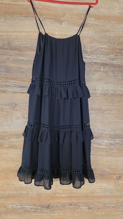 Малка черна рокля