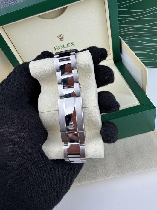 Часовник Rolex Sky-Dweller Full set