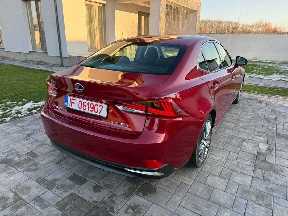 Lexus IS 300h Executive Hybrid 2020 100.000km
