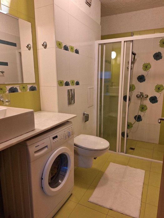 Дава се под наем Тристаен апартамент в София, Лозенец - 111 кв.м за 1150 € - Снимка #9