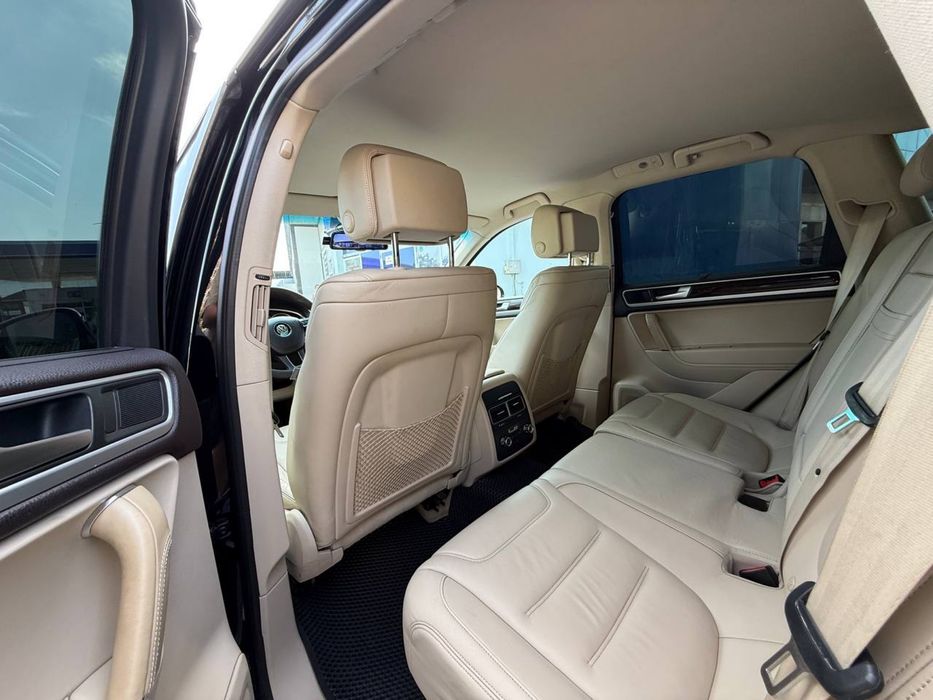 Volkswagen Touareg 3.6L 2014 год
