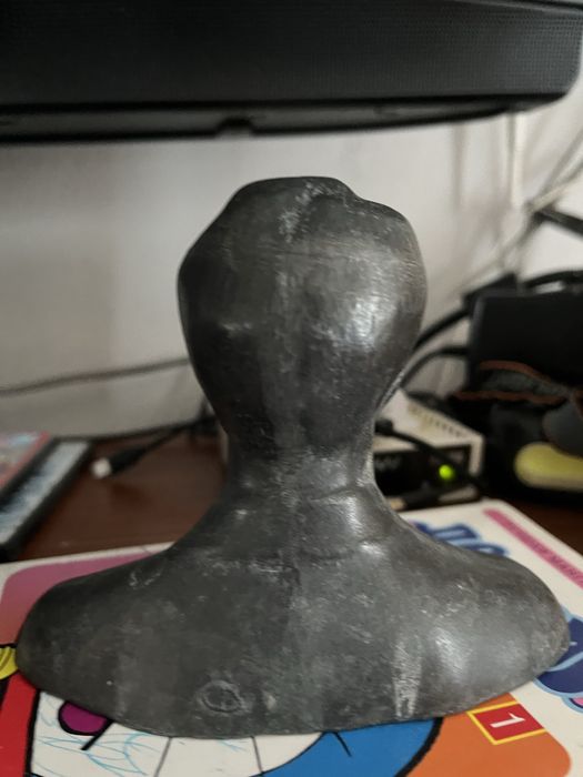 Есенин бюст металл