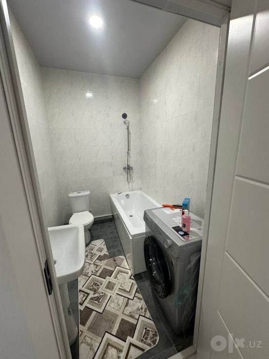 Qumariq tower up 3 xona 10 etaj oilaga yoki akuratniy insonlarga