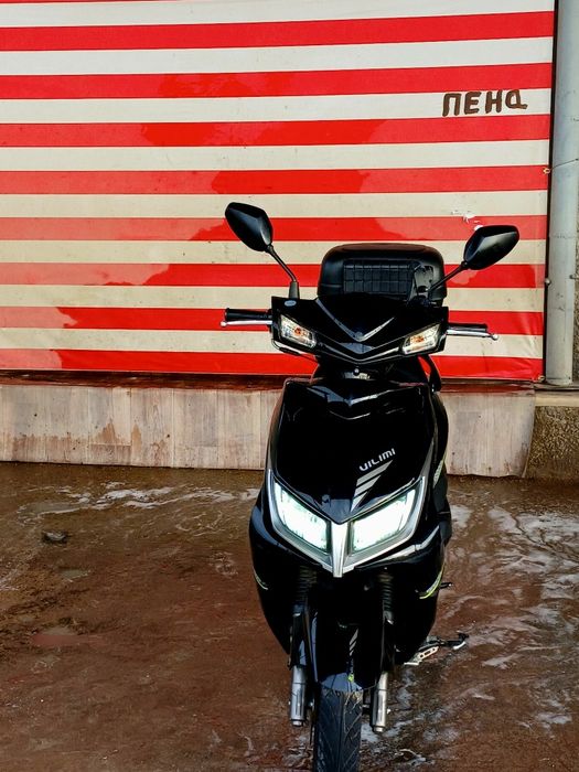 Скутер мопед 125