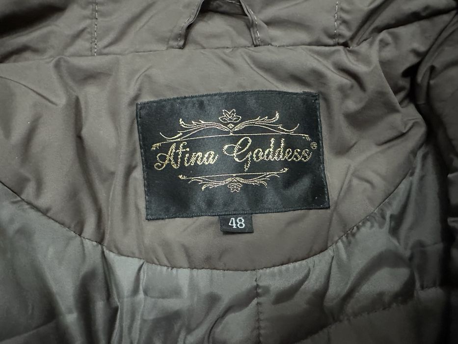 Продаю куртку afina goddess