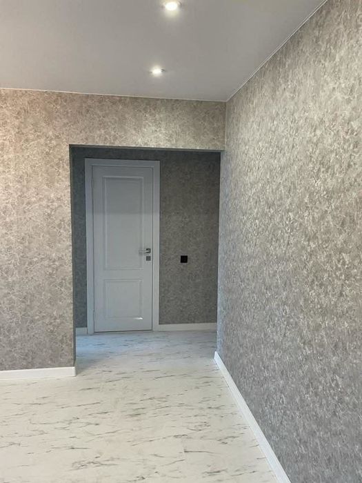 Поклейка обоев профессионально