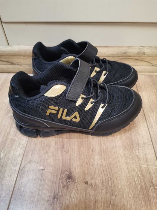 Детски маратонки Fila
