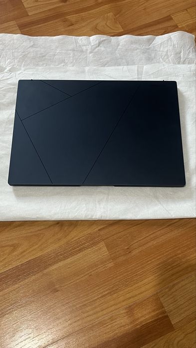 Asus zenbook intel i9 ultra 9 oled touchscreen