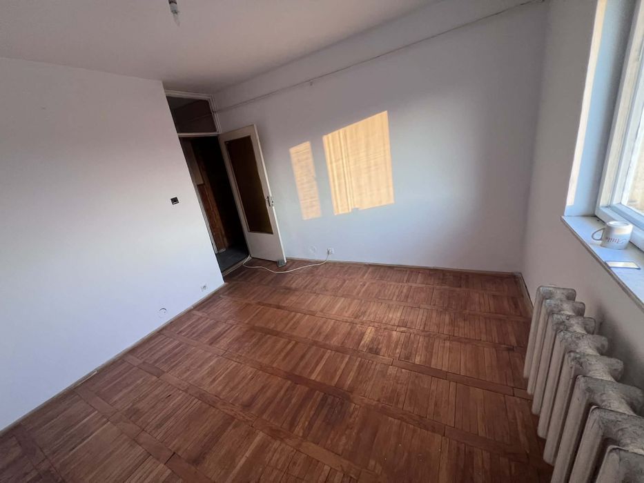 Apartament de vanzare cu 3 camere