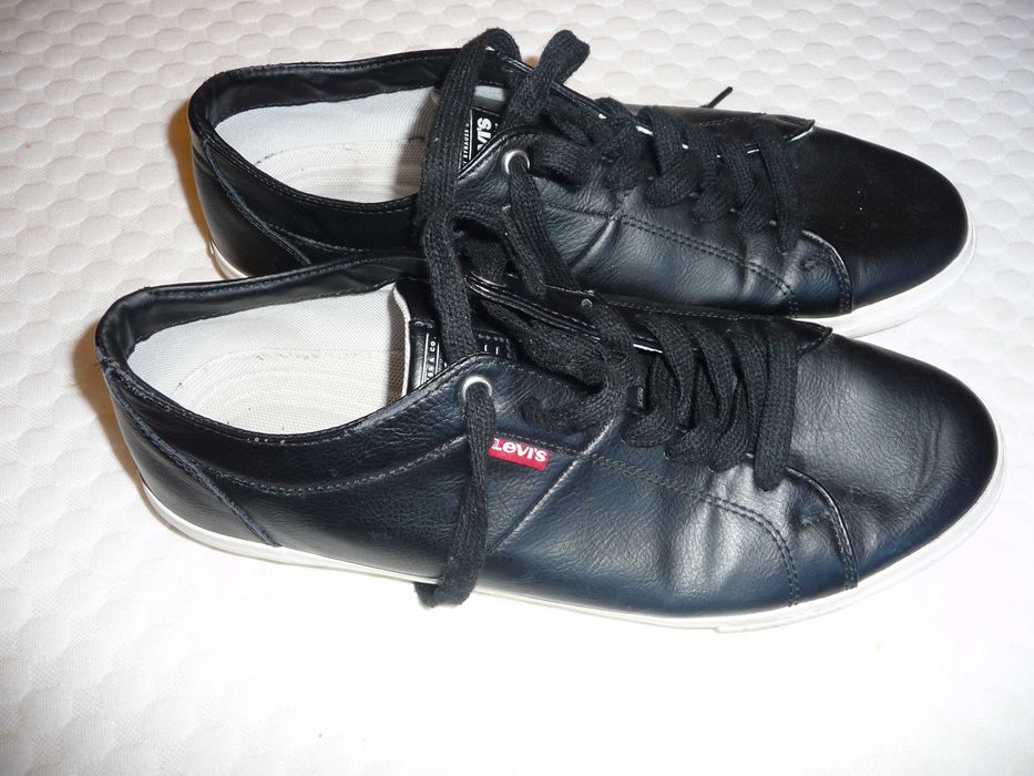 2 бр мъжки маратонки adidas levis levis 42 номер adidas 44