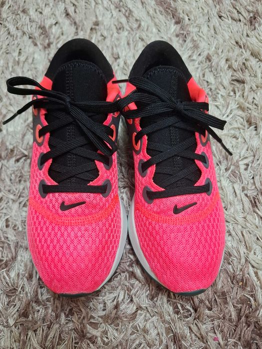 Маратонки найк/nike