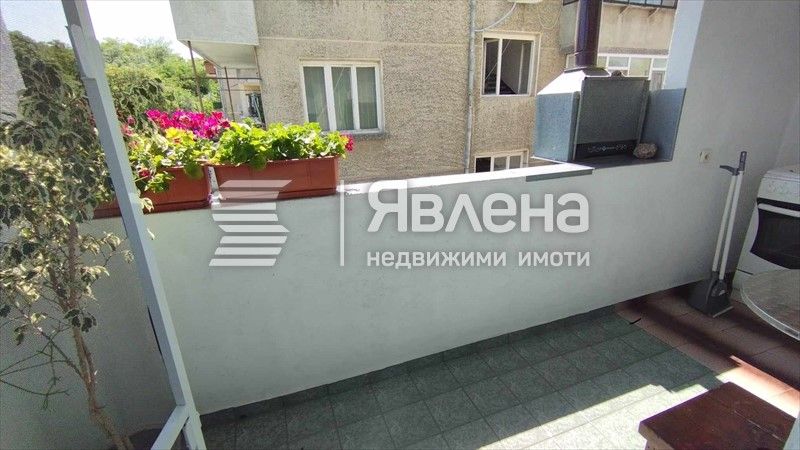 Продава се Четиристаен апартамент в Варна, Аспарухово - 106 кв.м за 1680 €/кв.м - Снимка #5